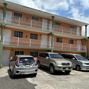 Tropical Manor - 2* Kingston